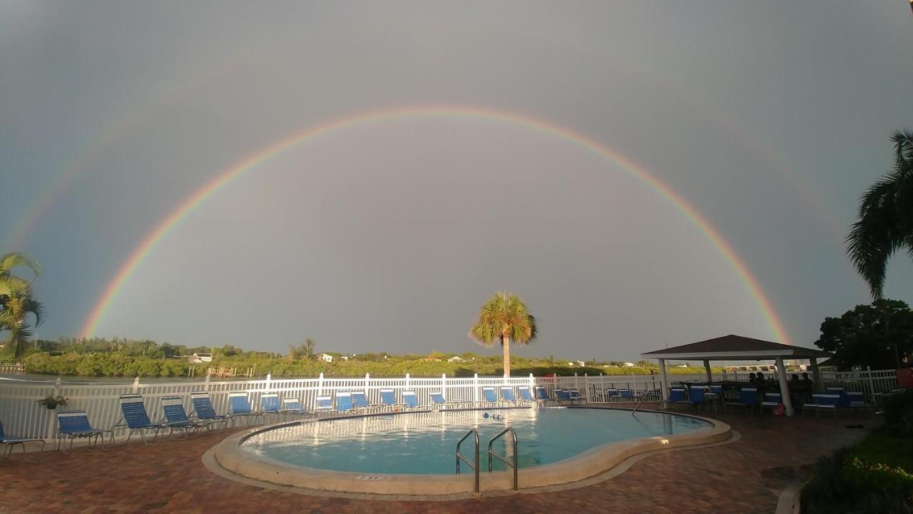 קלירווטר ביץ' Bayshore Yatch Tennis Condo 2Br 3 Beds, Walking Distance To Beautiful Quite Beach מראה חיצוני תמונה